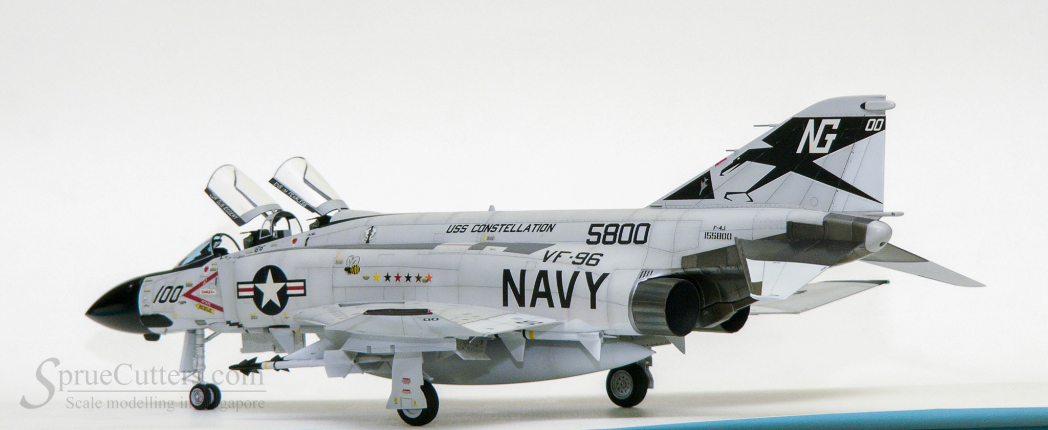 F-4J Phantom II VF-96 "Showtime 100"